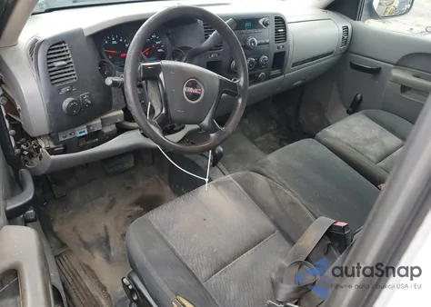 2011 GMC Sierra K1500 z USA, uszkodzony, nr VIN 1GTR2TEA4BZ392886